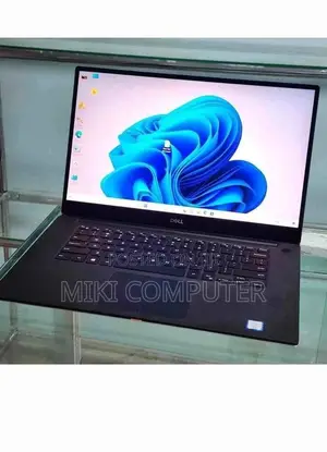 Photo - New Laptop Dell XPS 15 32GB Intel Core i7 SSD 512GB