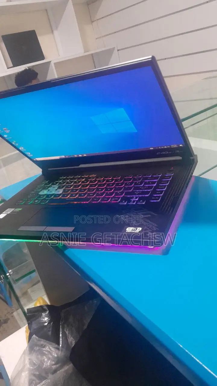 New Laptop Asus ROG Strix G15 16GB Intel Core I7 SSD 1T