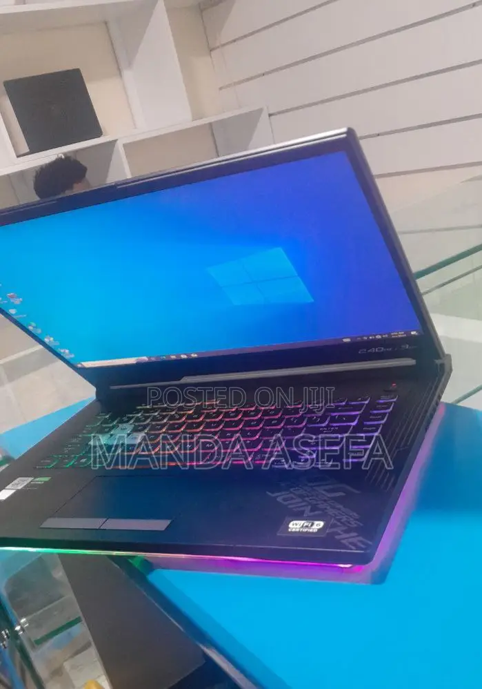 New Laptop Asus ROG Strix G15 16GB Intel Core I7 SSD 1T