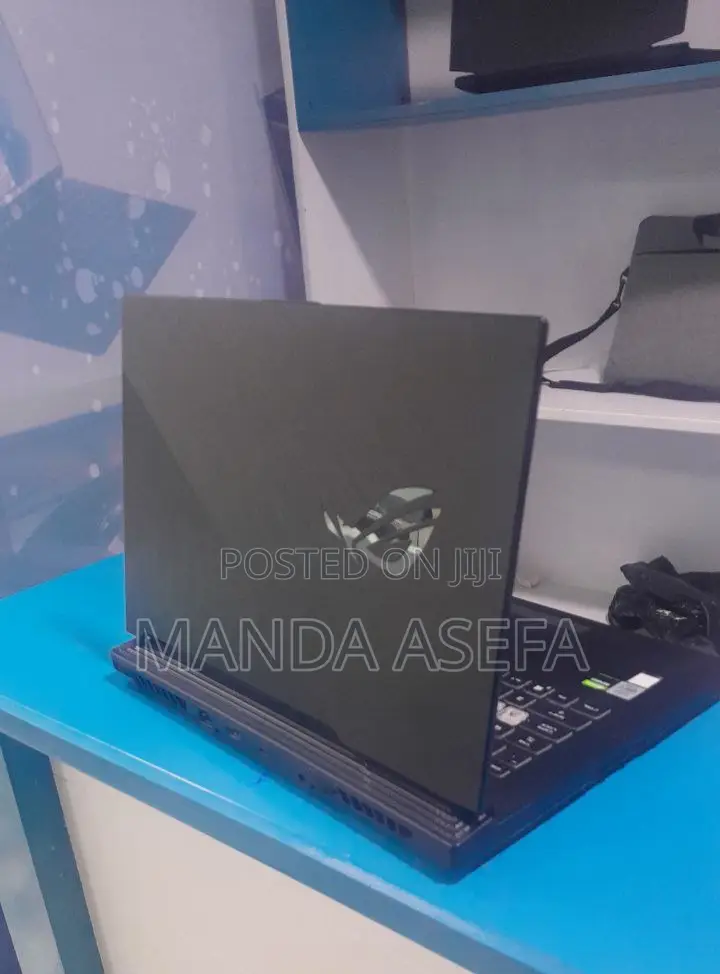 New Laptop Asus ROG Strix G15 16GB Intel Core I7 SSD 1T