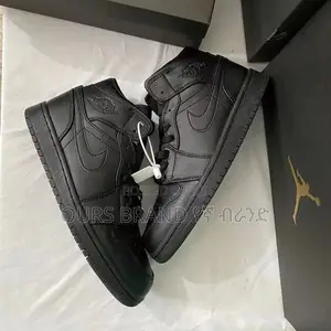 Photo - Nike Air Jordan 1 Triple Black' High Shoes for Men's