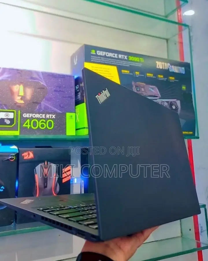 New Laptop Lenovo ThinkPad T480 16GB Intel Core I7 SSD 512GB