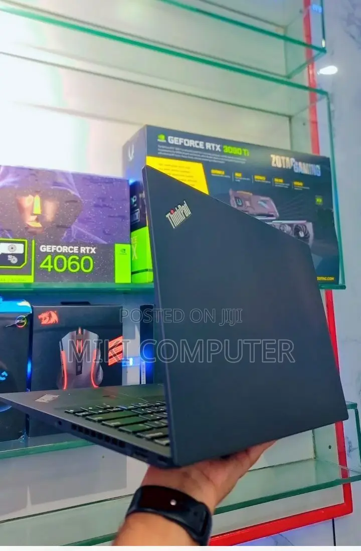 New Laptop Lenovo ThinkPad T480 16GB Intel Core I7 SSD 512GB