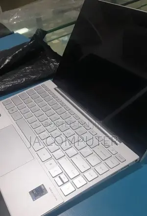 New Laptop HP Envy X360 16GB Intel Core I5 SSD 512GB