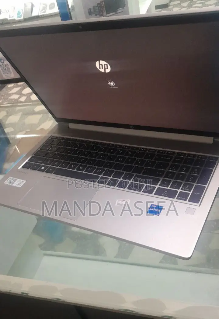 New Laptop HP ProBook 450 G9 16GB Intel Core I5 SSD 512GB