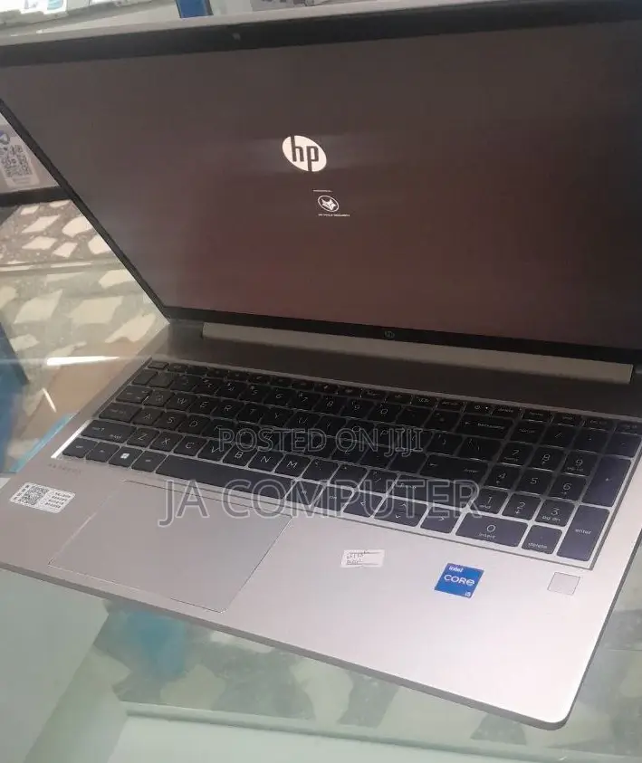New Laptop HP ProBook 450 G9 16GB Intel Core I5 SSD 512GB