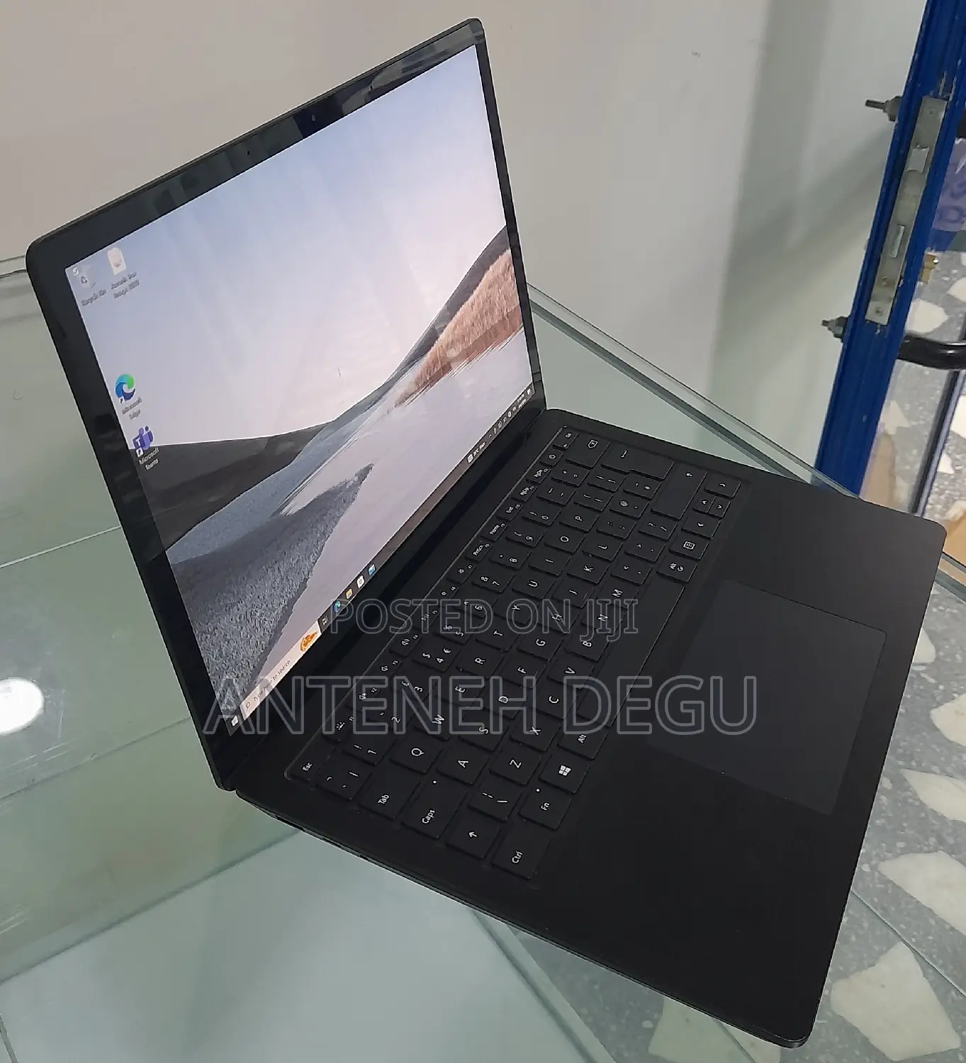 New Laptop Microsoft Surface Laptop 3 8GB Intel Core I5 SSD 256GB