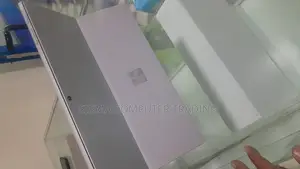 New Laptop Microsoft Surface Pro 7 16GB Intel Core I5 SSD 256GB