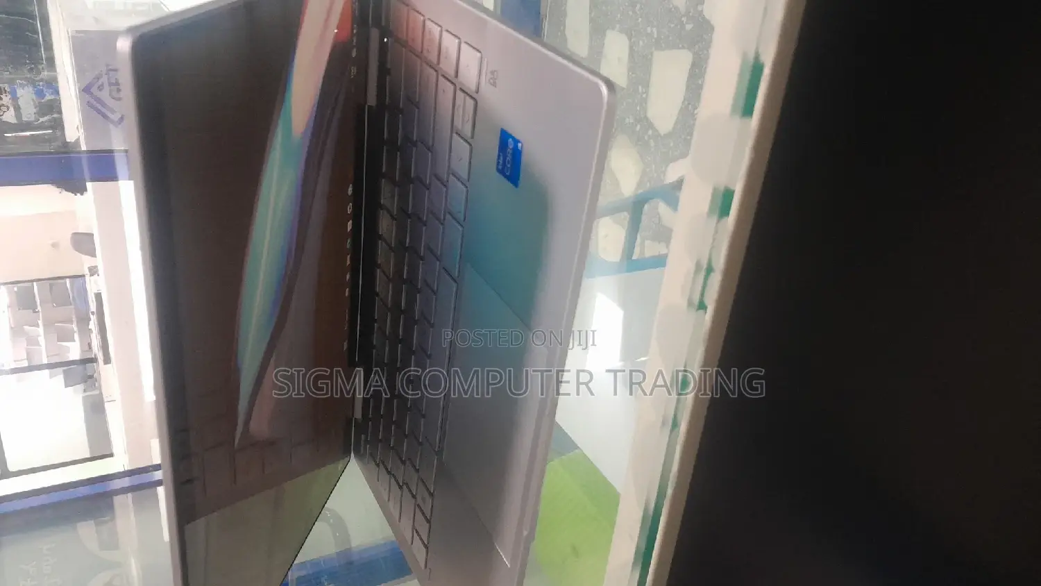 New Laptop HP Pavilion 14 8GB Intel Core I5 SSD 512GB