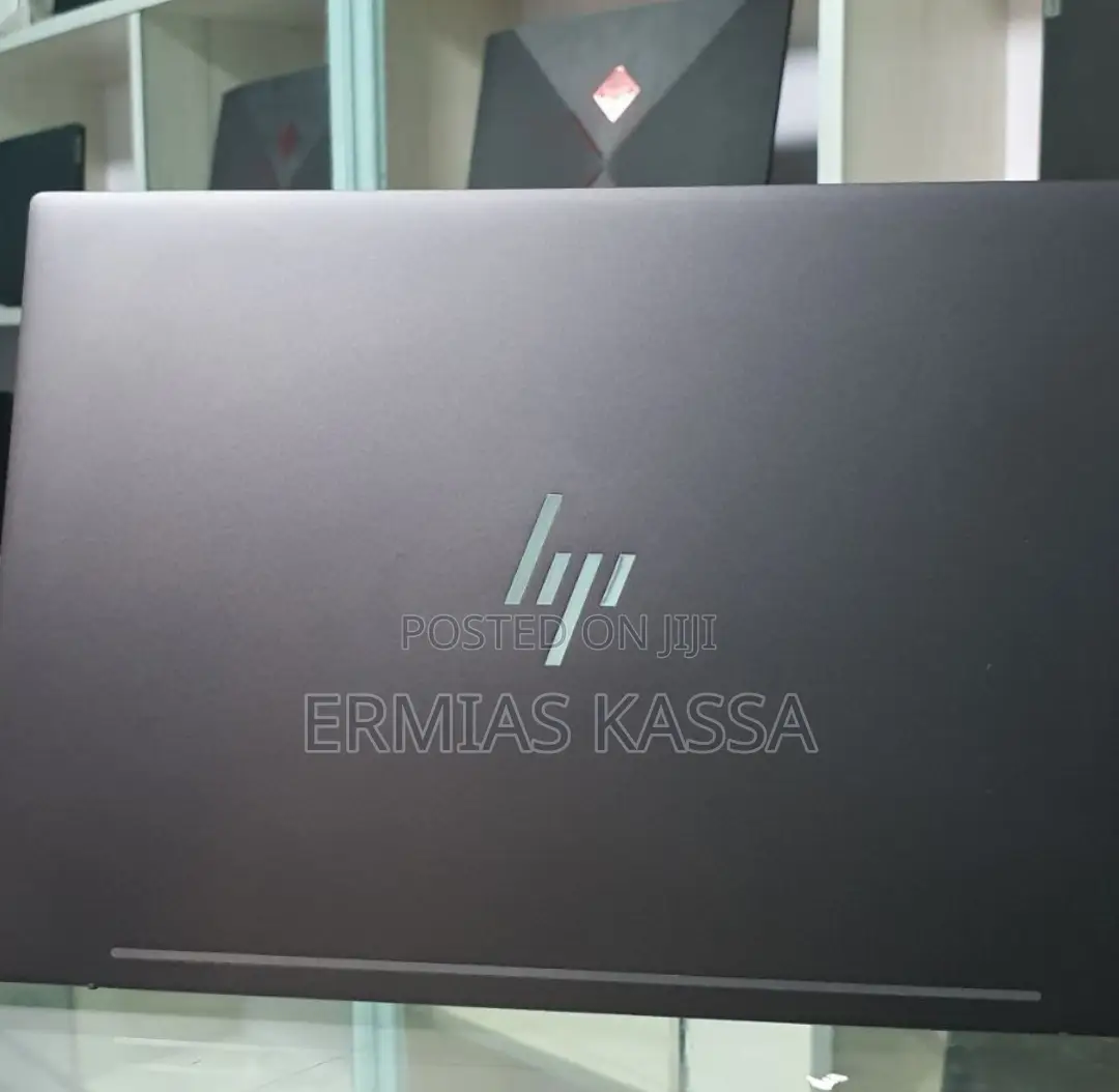 New Laptop HP Envy 13t 8GB Intel Core I5 SSD 512GB
