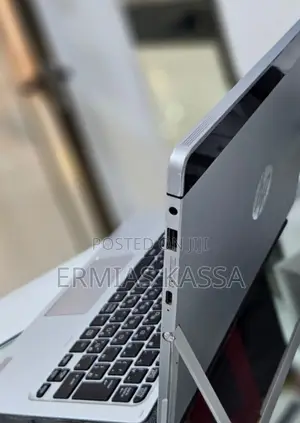 New Laptop HP X2 8GB Intel Core I7 SSD 512GB