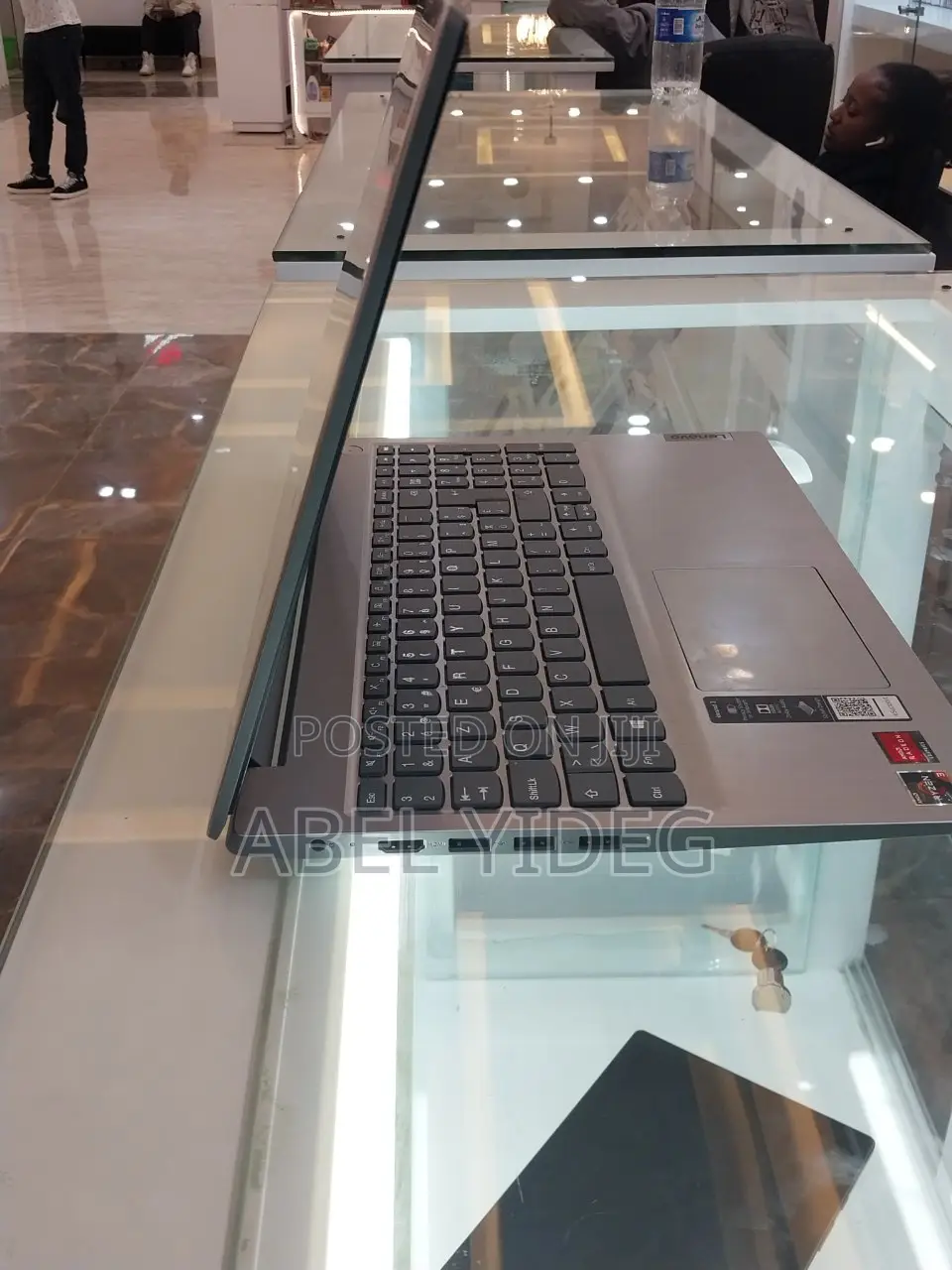 New Laptop Lenovo Ideapad 3 12GB AMD Ryzen 3 SSD 256GB