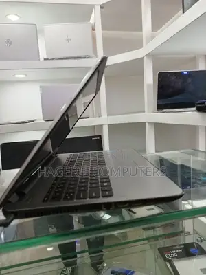 New Laptop HP Stream Notebook 8GB Intel Core I5 HDD 1T