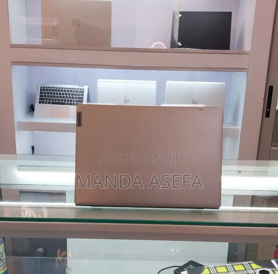 New Laptop Lenovo 12GB AMD Ryzen 3 SSD 256GB