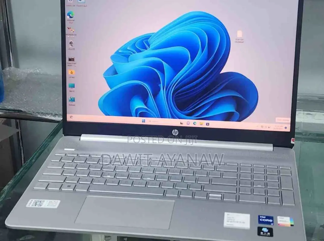New Laptop HP Stream Notebook 16GB Intel Core I7 SSD 512GB