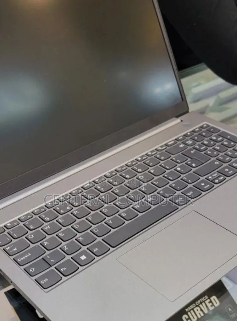 New Laptop Lenovo ThinkBook 15 8GB Intel Core I5 SSD 512GB