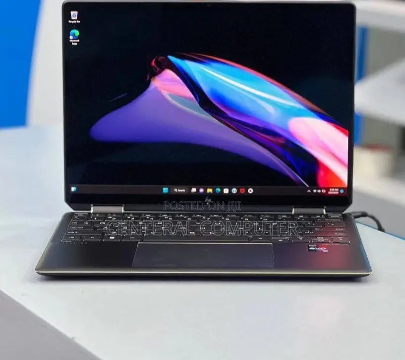 New Laptop HP Spectre X360 16GB Intel Core I7 SSD 1T
