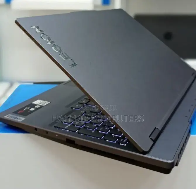 New Laptop Lenovo Legion 5i 16GB AMD Ryzen 7 SSD 512GB
