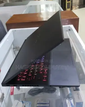 New Laptop HP Omen 16 16GB Intel Core I7 SSD 512GB