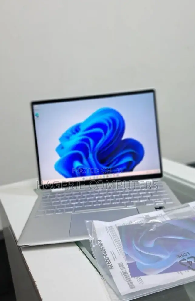 New Laptop HP Spectre 8GB Intel Core I5 SSD 512GB