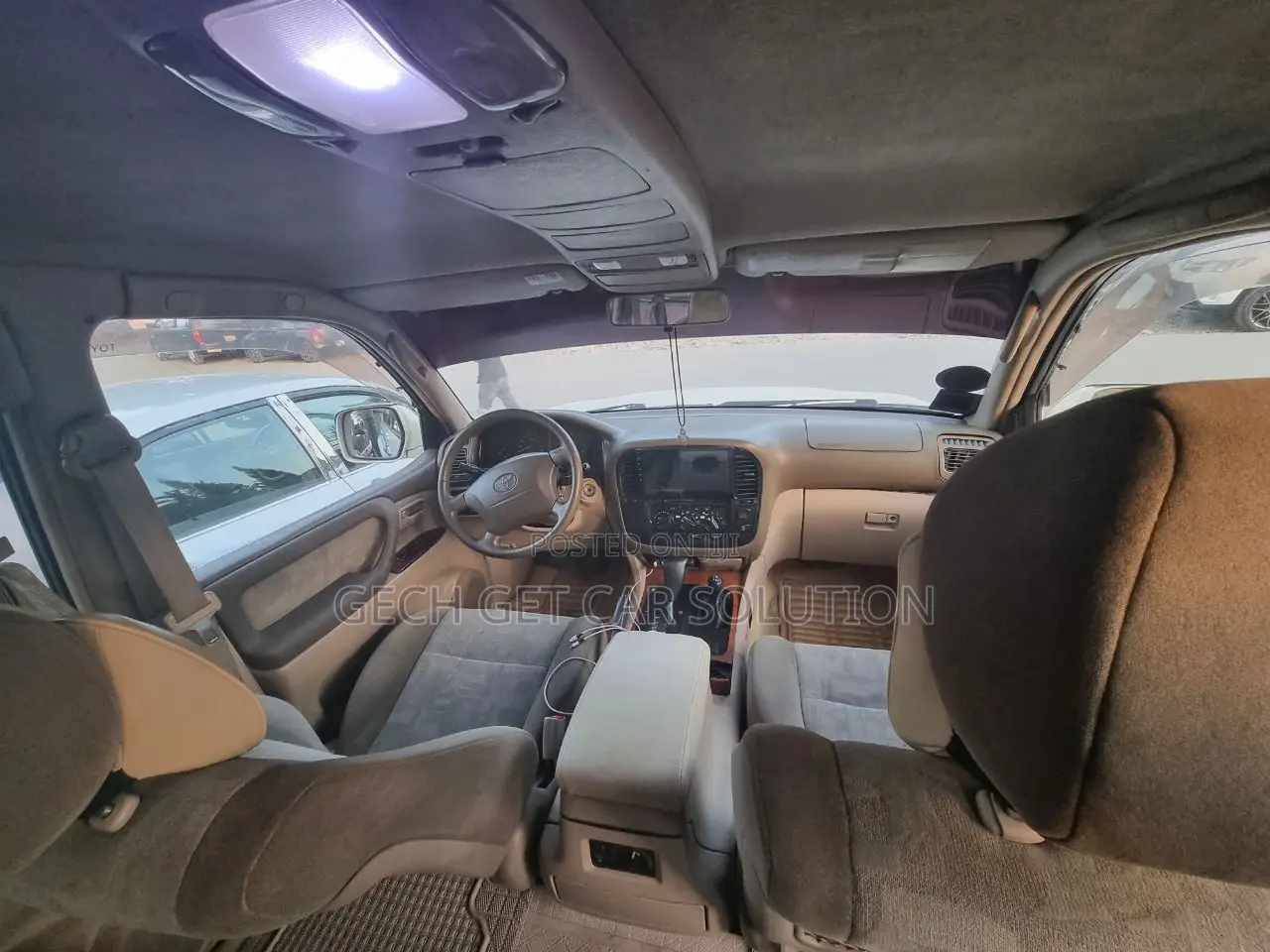 Toyota Land Cruiser 2002 Ivory