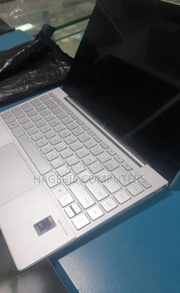 New Laptop HP Envy 13 16GB Intel Core I5 SSD 512GB