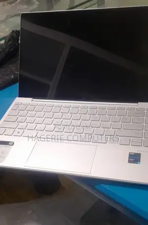 New Laptop HP Envy 13 16GB Intel Core I5 SSD 512GB