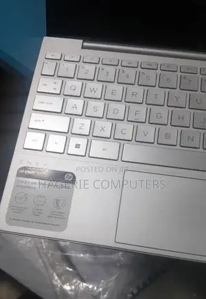 New Laptop HP Envy 13 16GB Intel Core I5 SSD 512GB