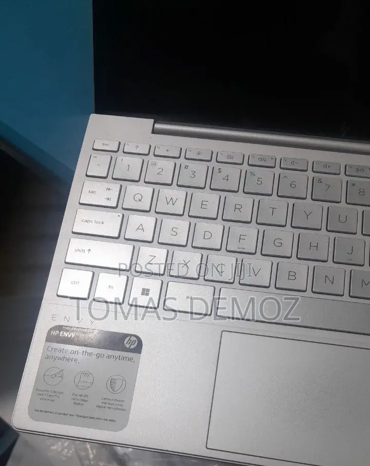 New Laptop HP Envy 14 16GB Intel Core I5 SSD 512GB
