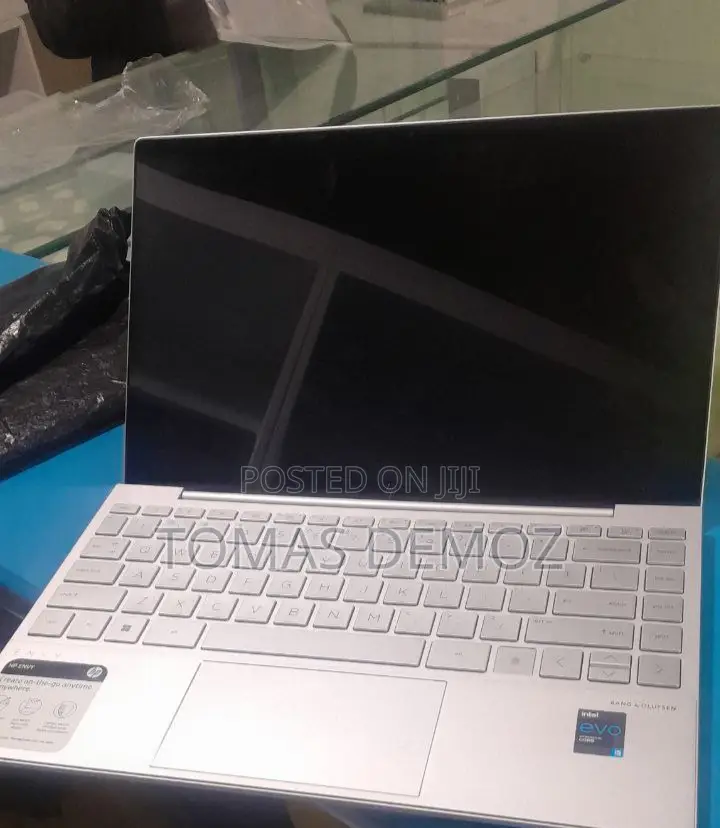 New Laptop HP Envy 14 16GB Intel Core I5 SSD 512GB