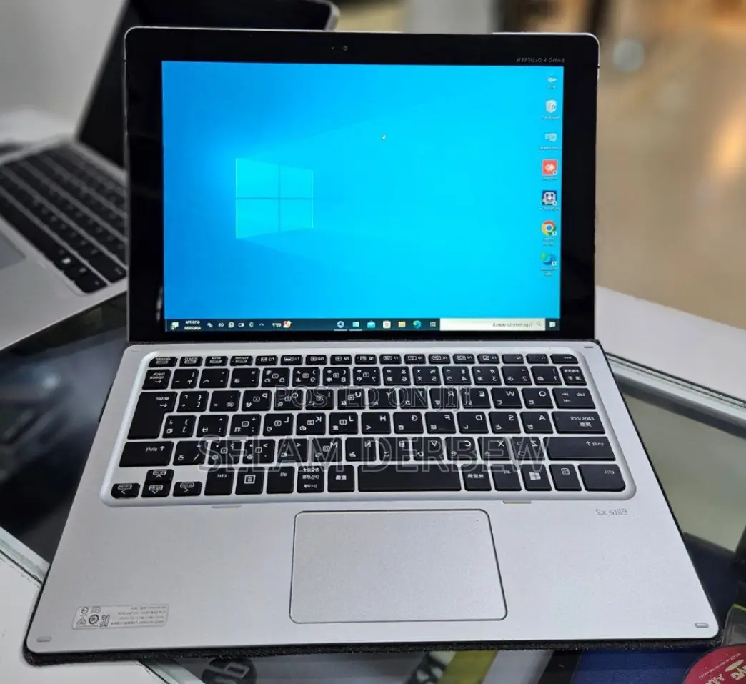 New Laptop HP Elite X2 1012 8GB Intel Core M SSD 512GB