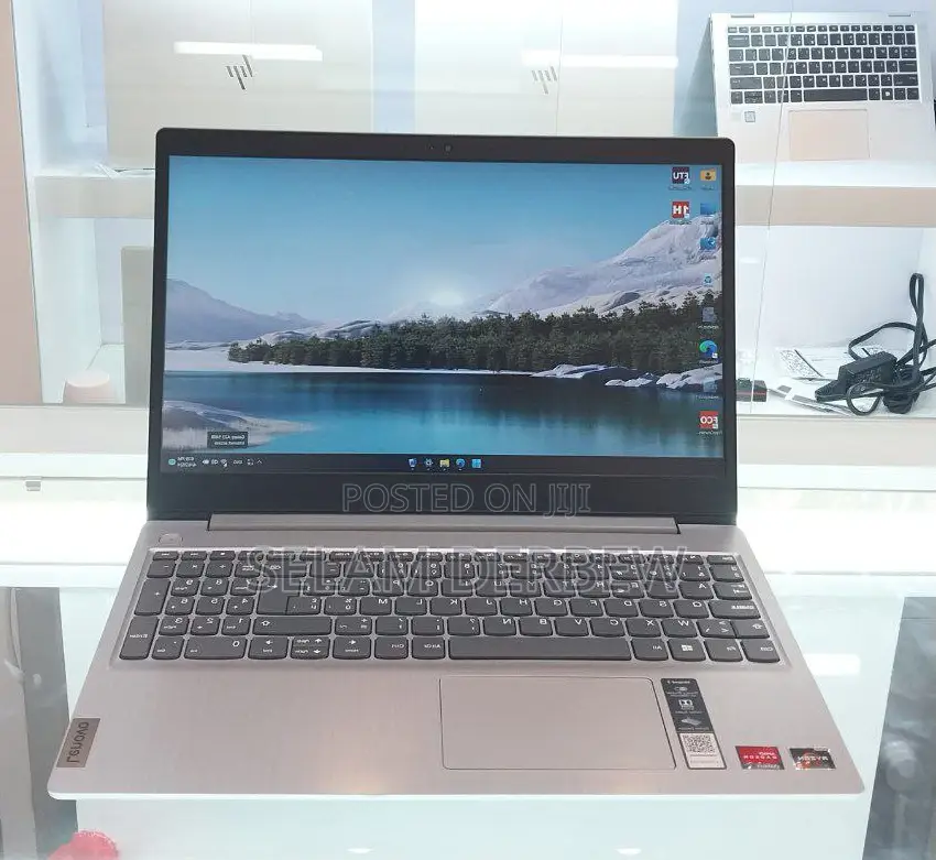 New Laptop Lenovo IdeaPad 1 12GB AMD Ryzen 3 SSD 256GB