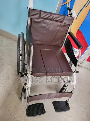 Wheelchair መቀመጫዉ ማይቆረቁር/Can Use Rest_room/Wheelchair