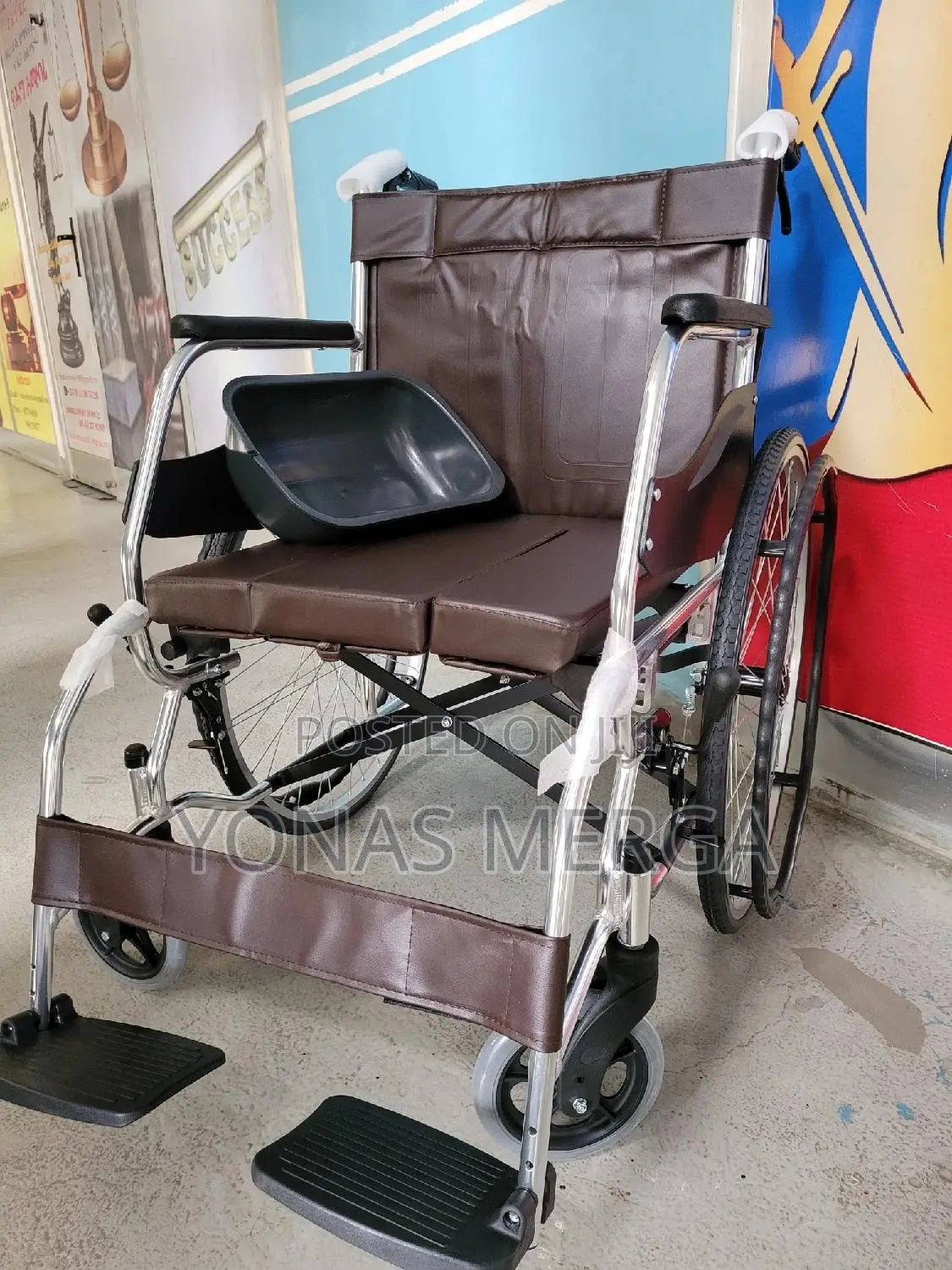 Foldable Wheelchair/"ፅዱ Wheelchair/መቀመጫዉ እስፓንጅ Wheelchair