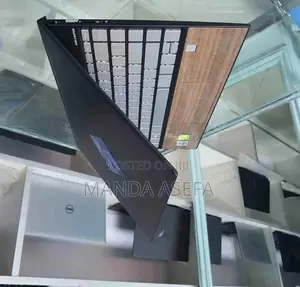 New Laptop HP Envy 15 8GB Intel Core i5 SSD 512GB