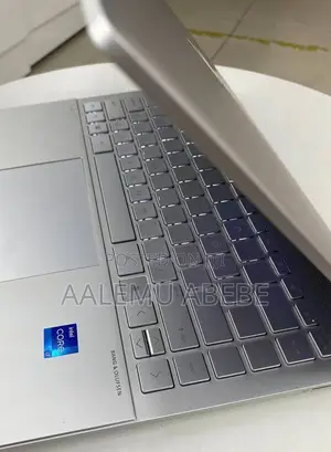 New Laptop HP Envy 14 16GB Intel Core I7 SSD 512GB