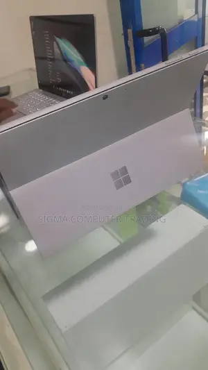 New Laptop Microsoft Surface Pro 7 16GB Intel Core I5 SSD 256GB