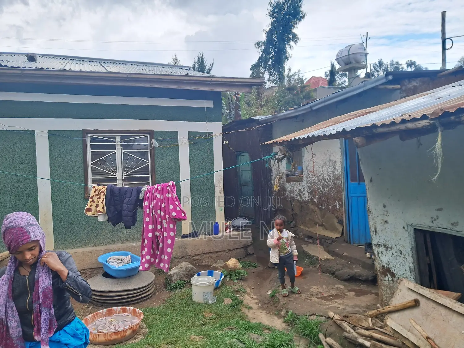 5bdrm House in Abem Kara, Yeka for sale