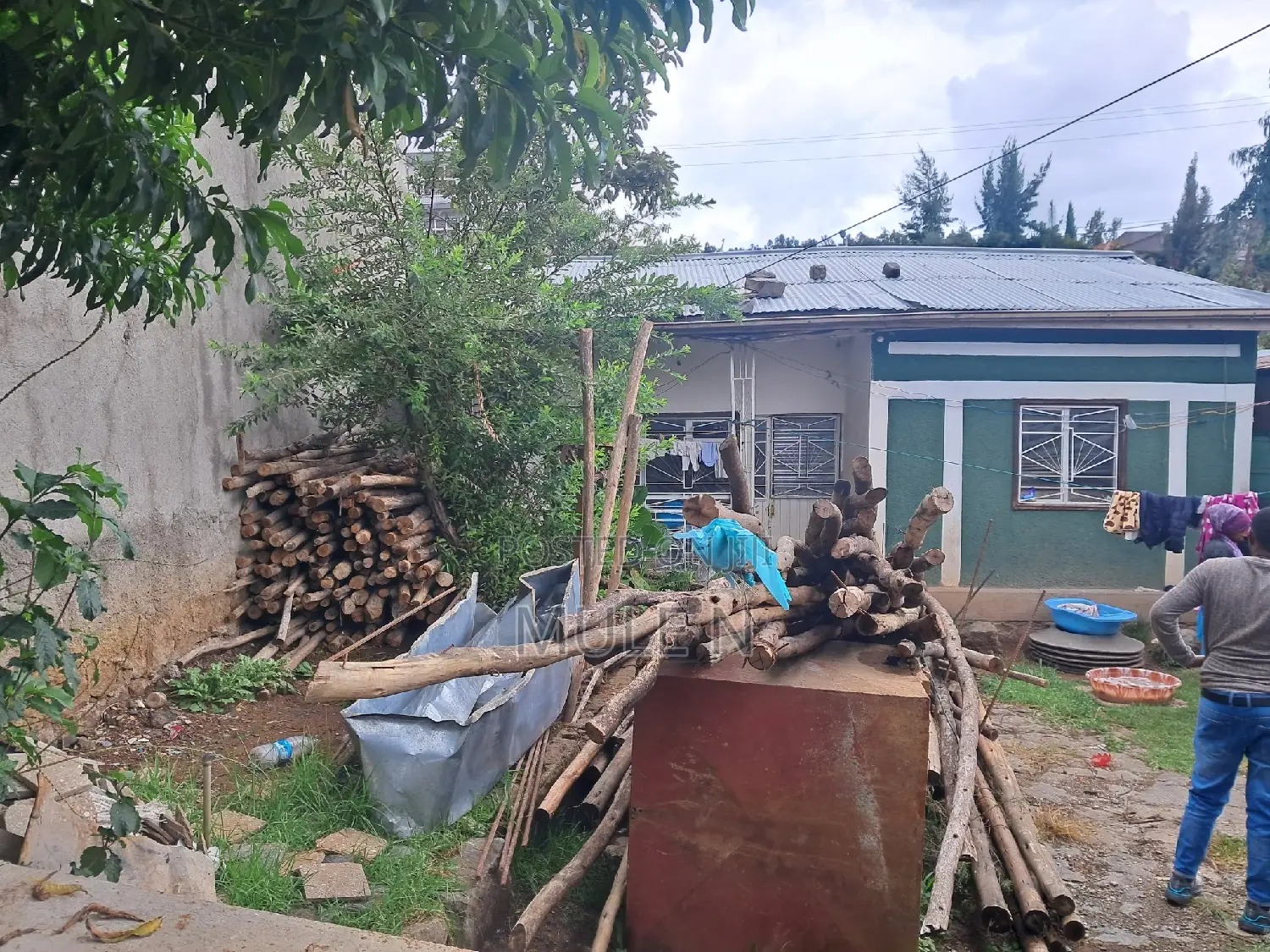 5bdrm House in Abem Kara, Yeka for sale