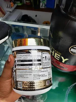 Gold Creatine *Kevin Levron*
