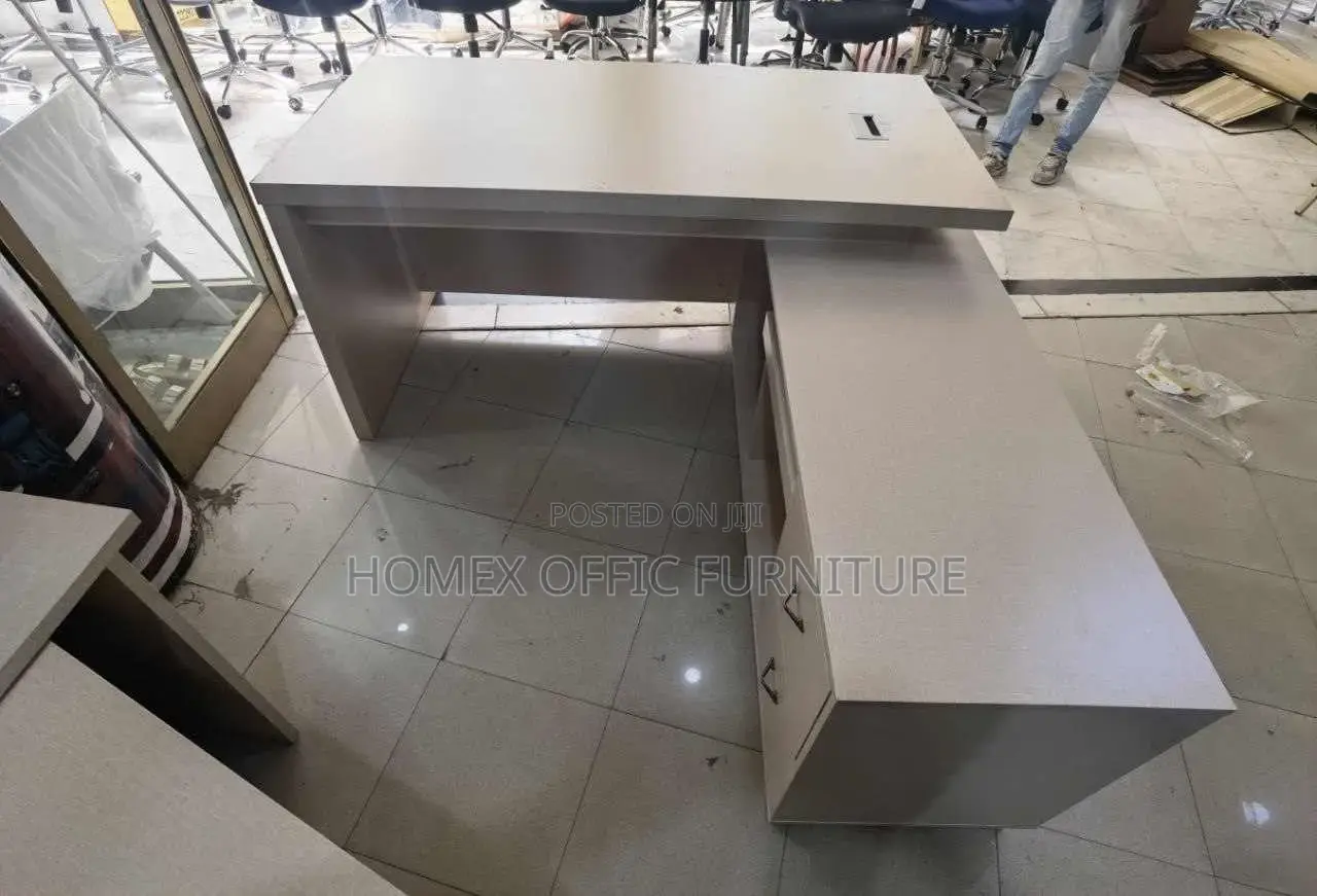 Office Managerial Desk የማናጀር ዴስክ