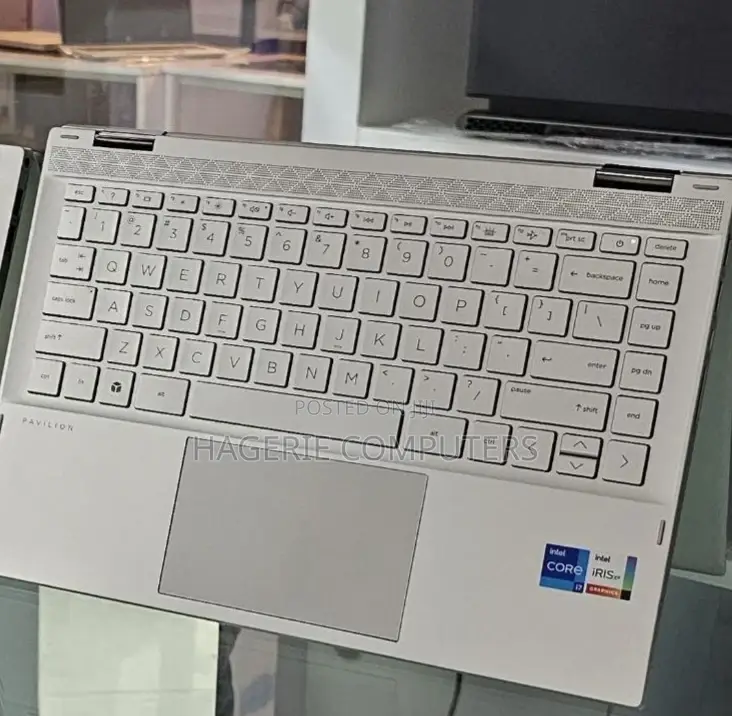 New Laptop HP Pavilion 14-ce1000 8GB Intel Core i5 SSD 512GB