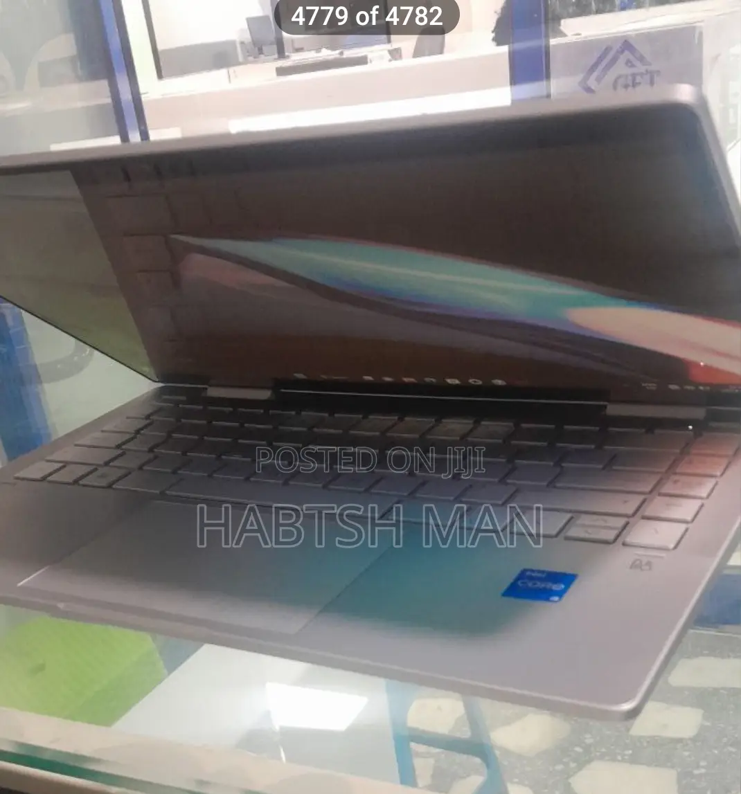 New Laptop HP Pavilion 14 8GB Intel Core I5 SSD 512GB