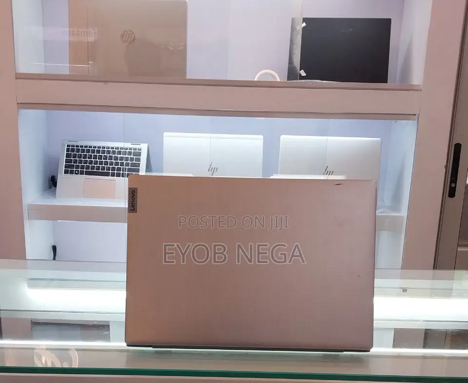 New Laptop Lenovo IdeaPad 1 12GB AMD Ryzen 3 SSD 256GB