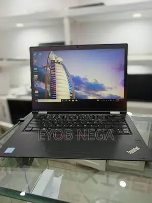 Photo - New Laptop Lenovo ThinkPad Yoga 370 8GB Intel Core I7 SSD 512GB