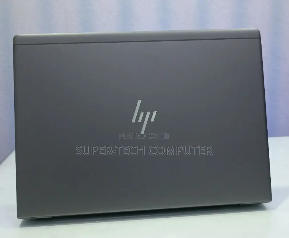 New Laptop HP ZBook Studio G5 16GB Intel Core I5 SSD 512GB