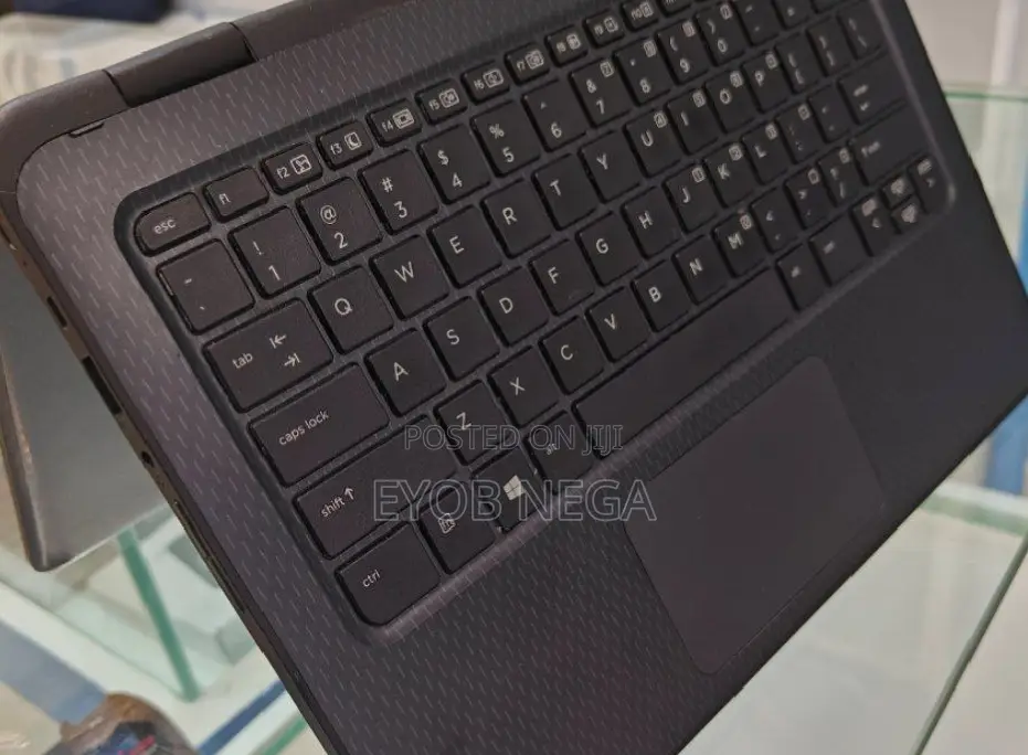 New Laptop HP X360 310 G2 4GB SSD 256GB