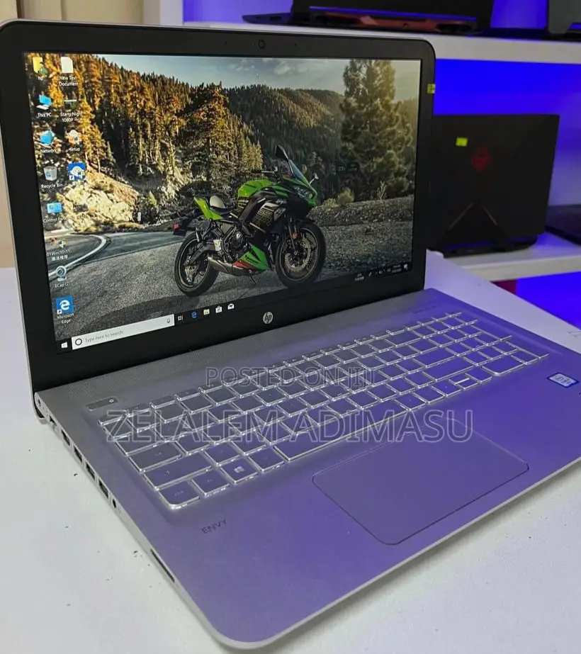 New Laptop HP Envy 6 8GB Intel Core I5 SSD 128GB