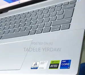 New Laptop Dell Inspiron 15 16GB Intel Core I7 SSD 1T