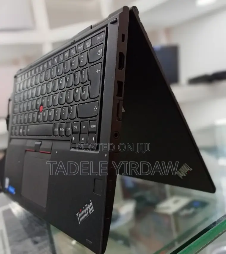New Laptop Lenovo ThinkPad Yoga 16GB Intel Core I7 SSD 512GB